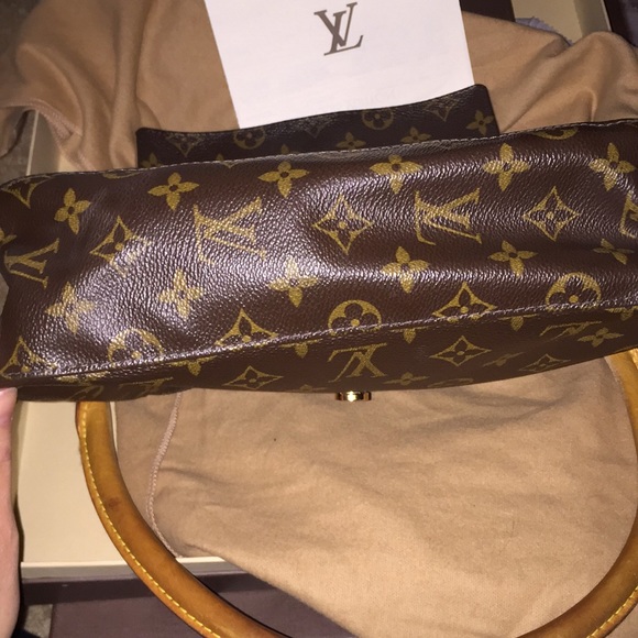 Authentic Louis Vuitton Mini Looping Shoulder Bag - Picture 7 of 7